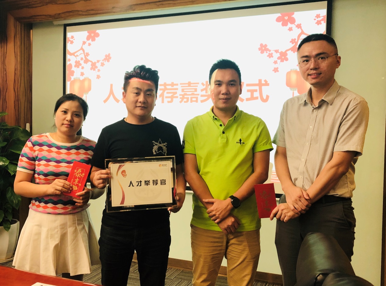 1008-4-1.jpg 1008-4-1.jpg